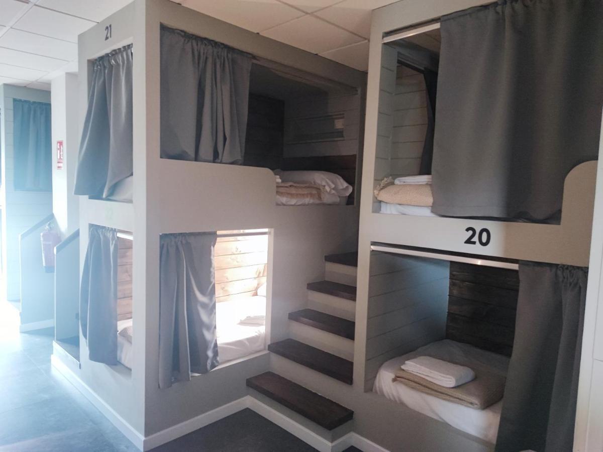 Albergue As Pozas Termais Caldas De Reis Bagian luar foto