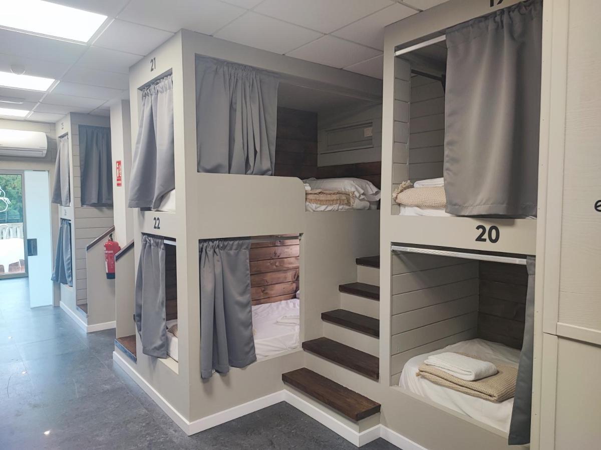 Albergue As Pozas Termais Caldas De Reis Bagian luar foto